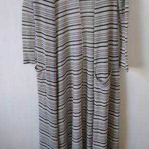 Lularoe Sarah Vintage Small EUC